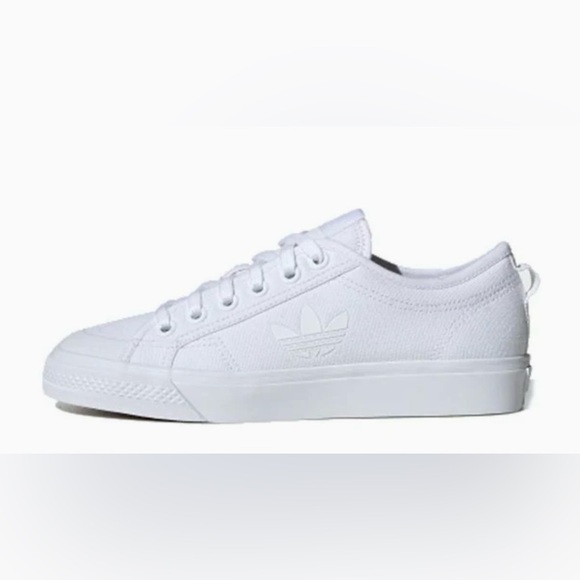 Adidas Nizza - Picture 1 of 8
